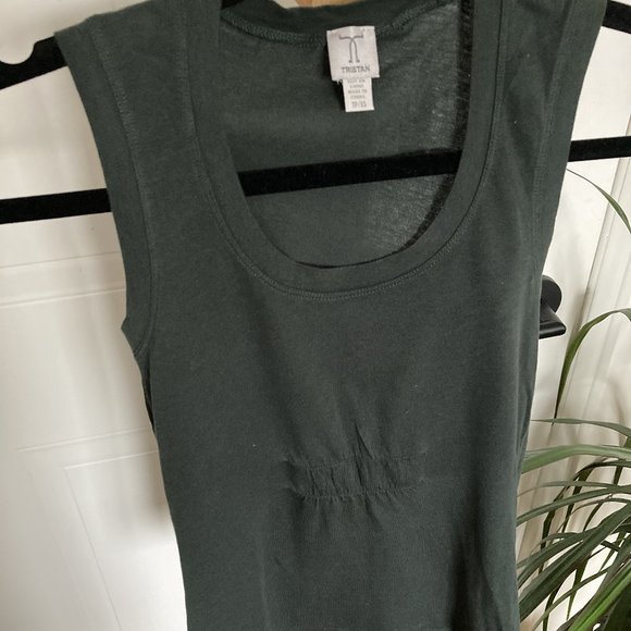 Green tank top - Picture 2 of 2